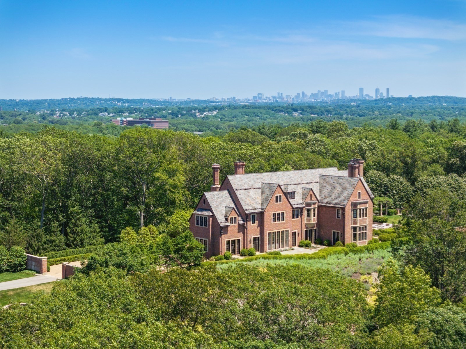 4 Willow Road