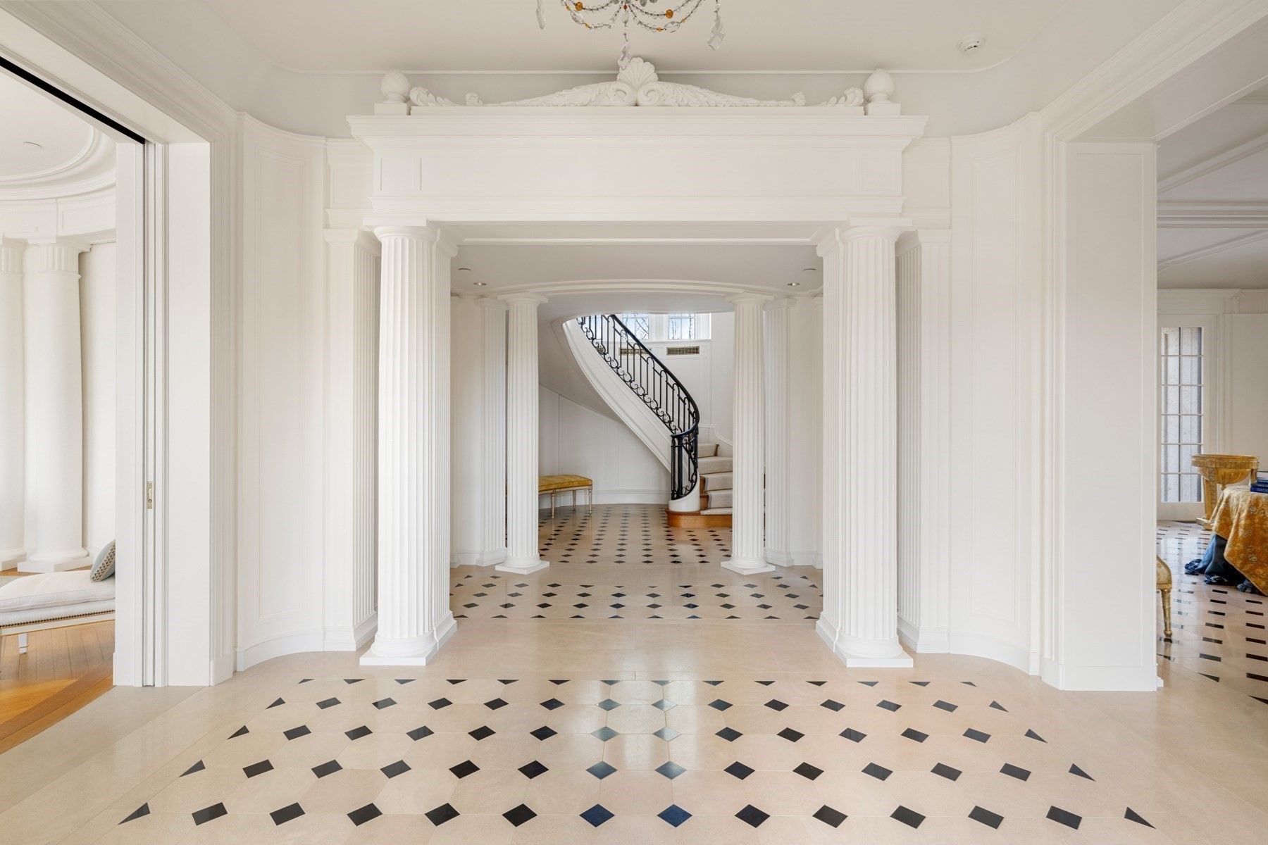 4 Willow Road