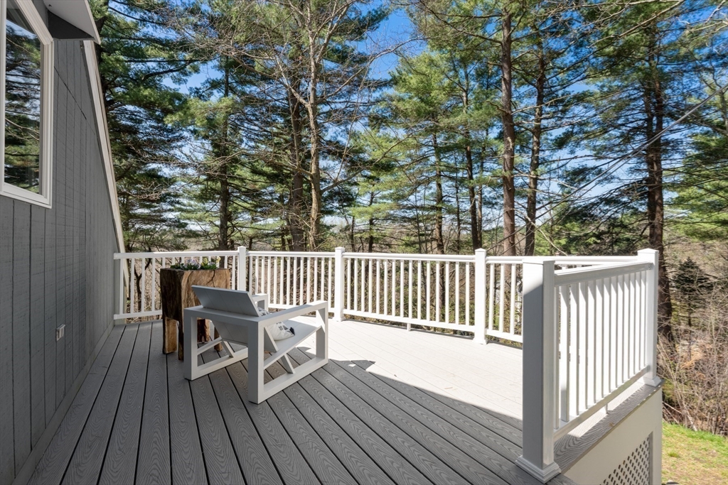 40 Hobbs Brook Road