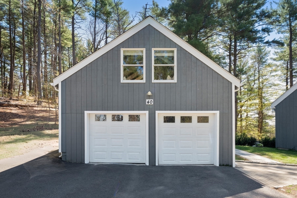 40 Hobbs Brook Road