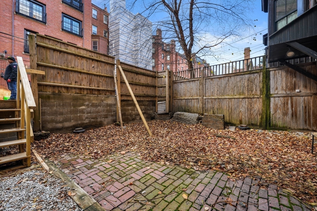 284 Marlborough # 2