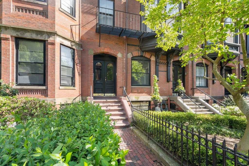 284 Marlborough # 2
