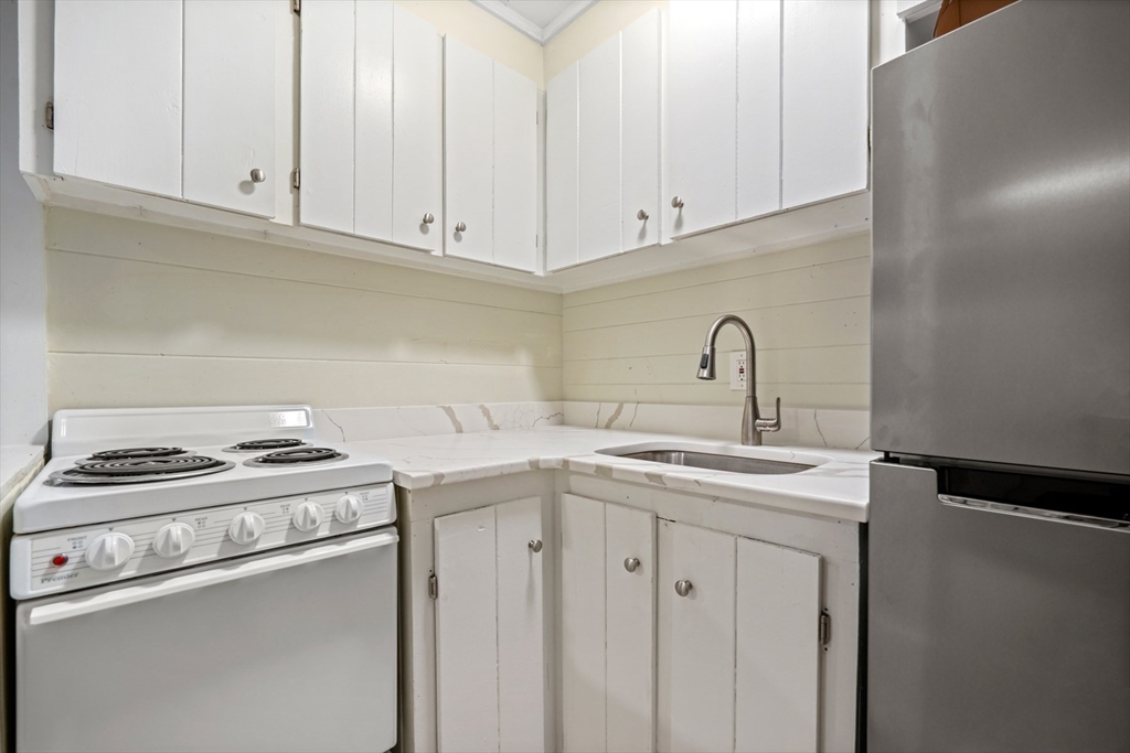284 Marlborough # 2