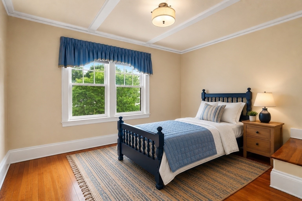 18 Eaton Ct # 18