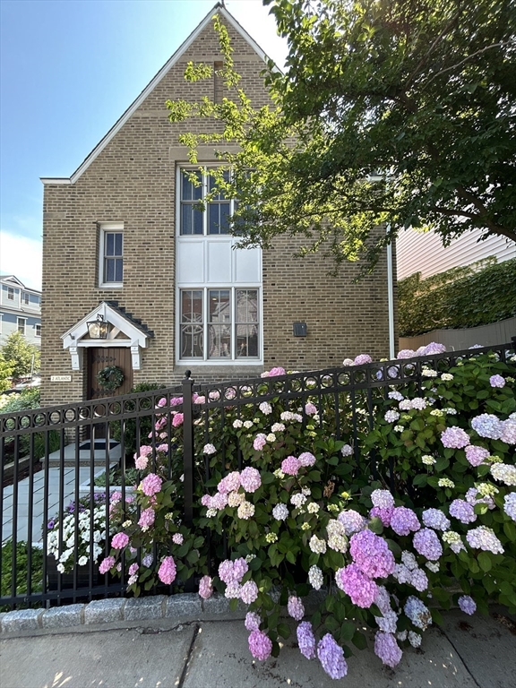 2 Atlantic Street