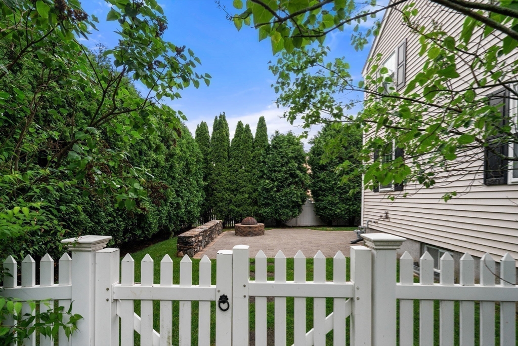 155 Oak Street