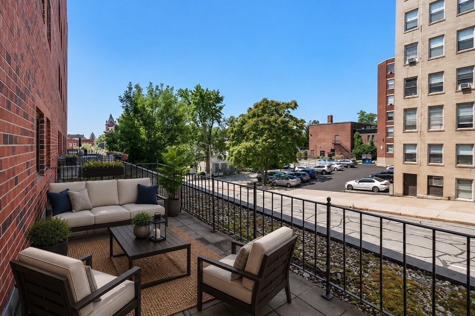 44 Elm # 102