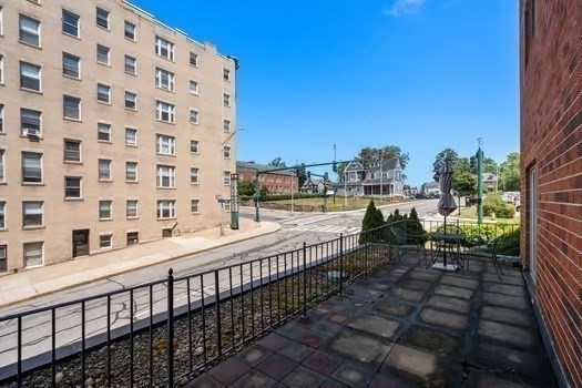 44 Elm # 102