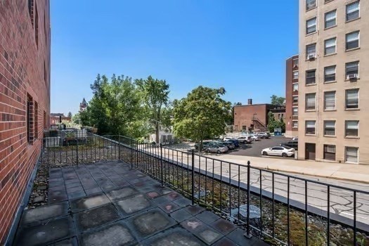 44 Elm # 102