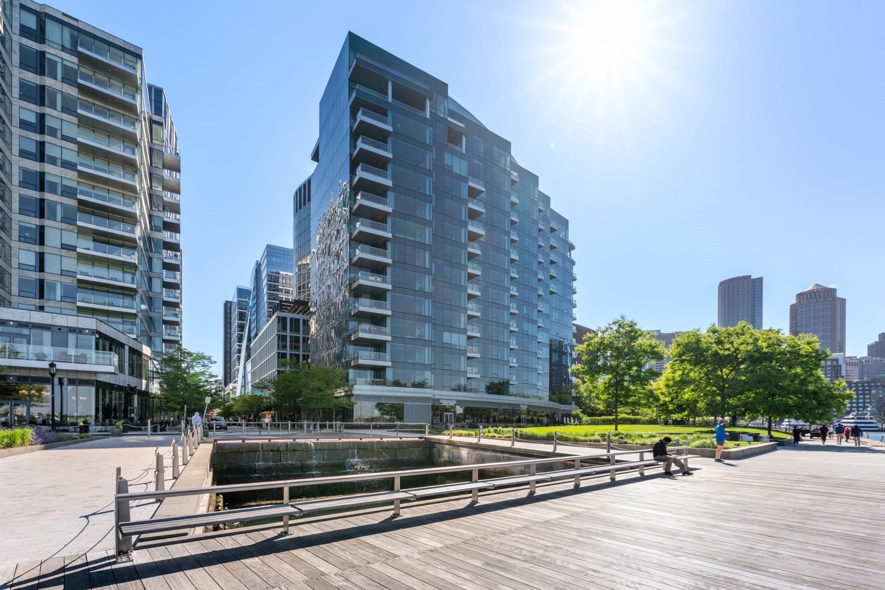 22 Liberty Dr # 2L