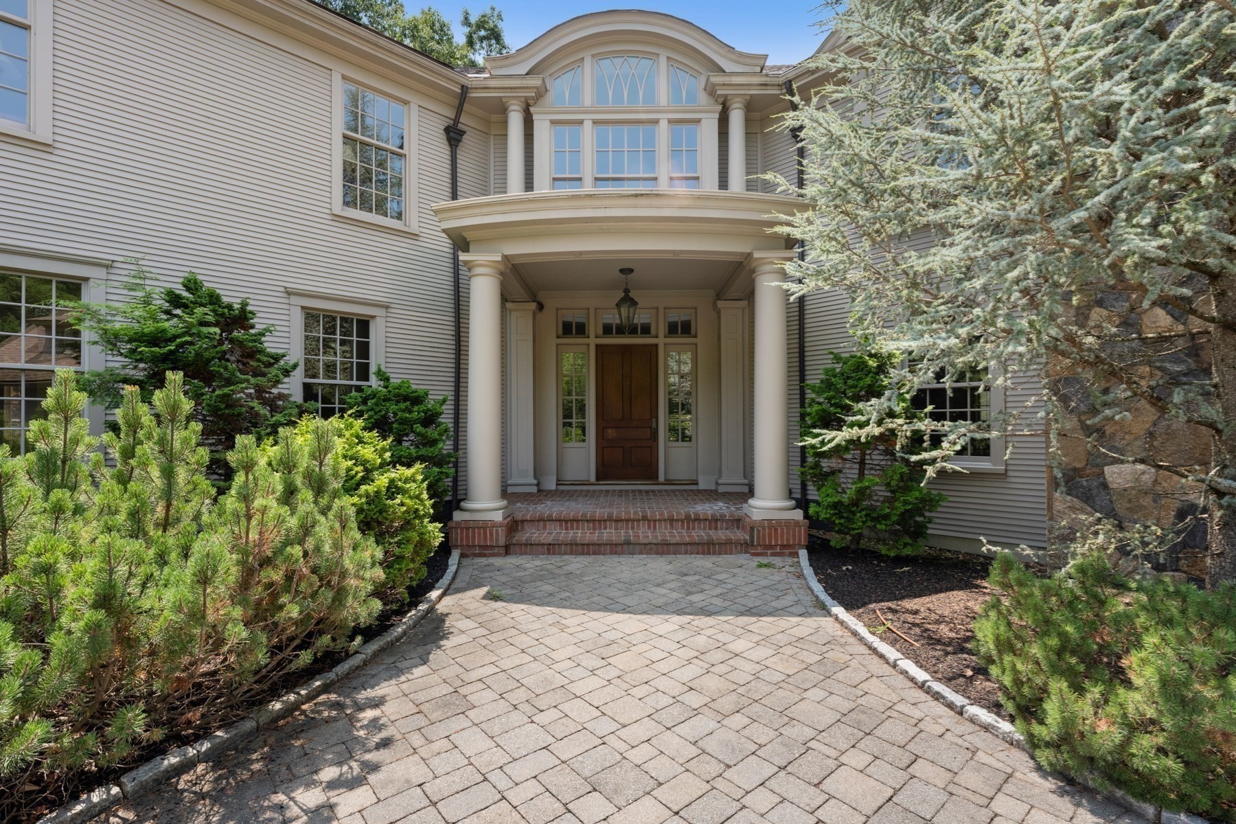 145 Dutton Road