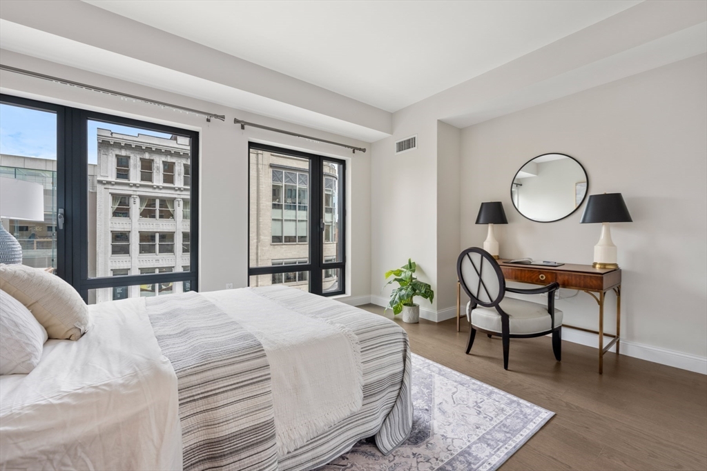778 Boylston St # 4A