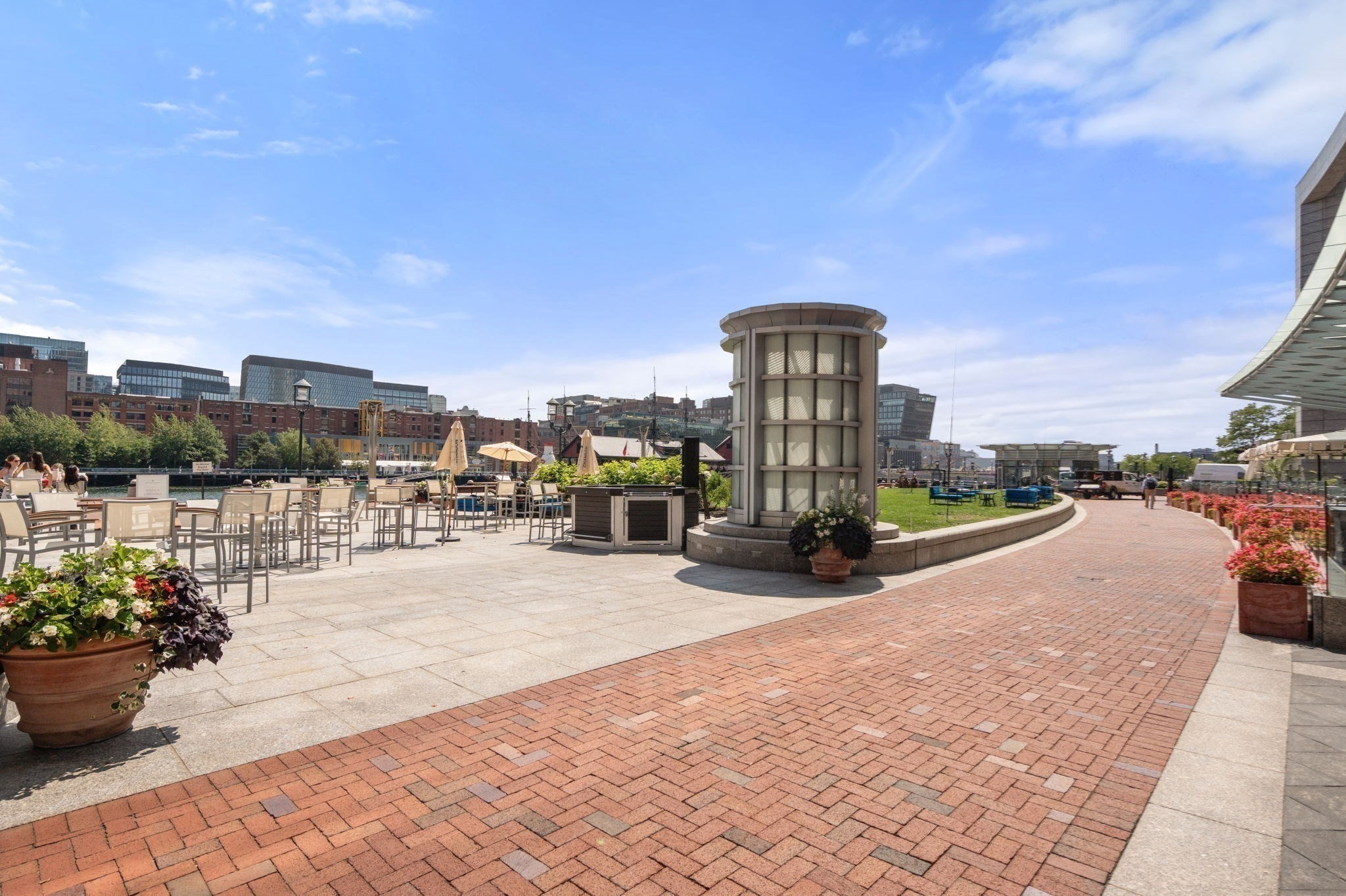 500 Atlantic Ave # 21M
