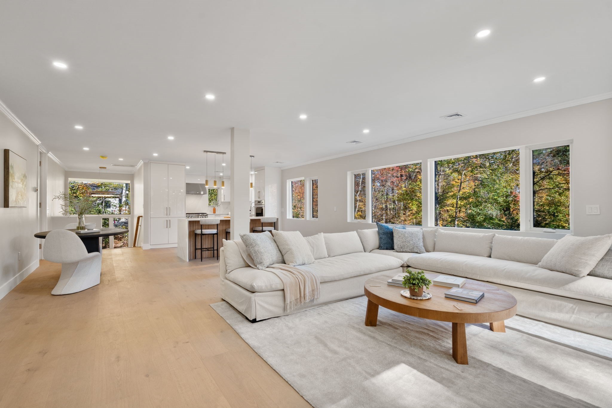 8 Irene Rd