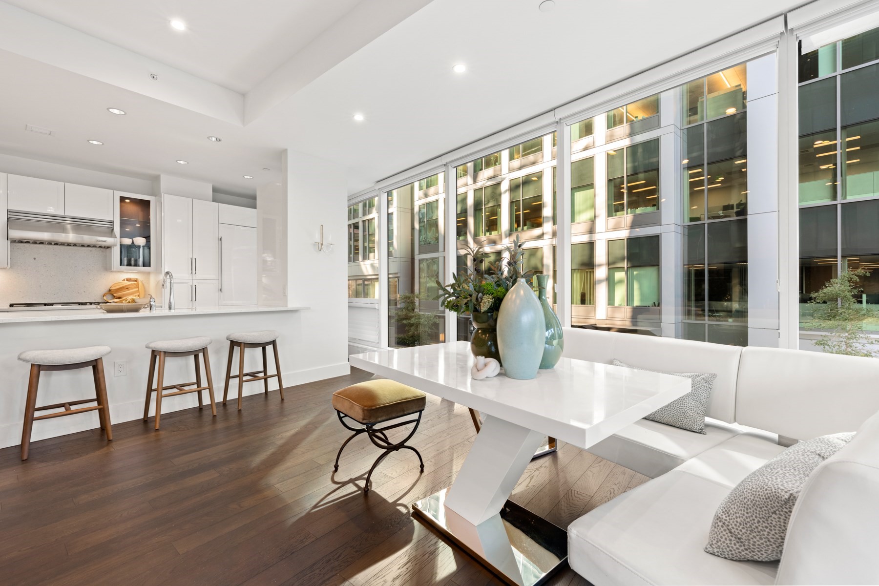22 Liberty Dr # 2M