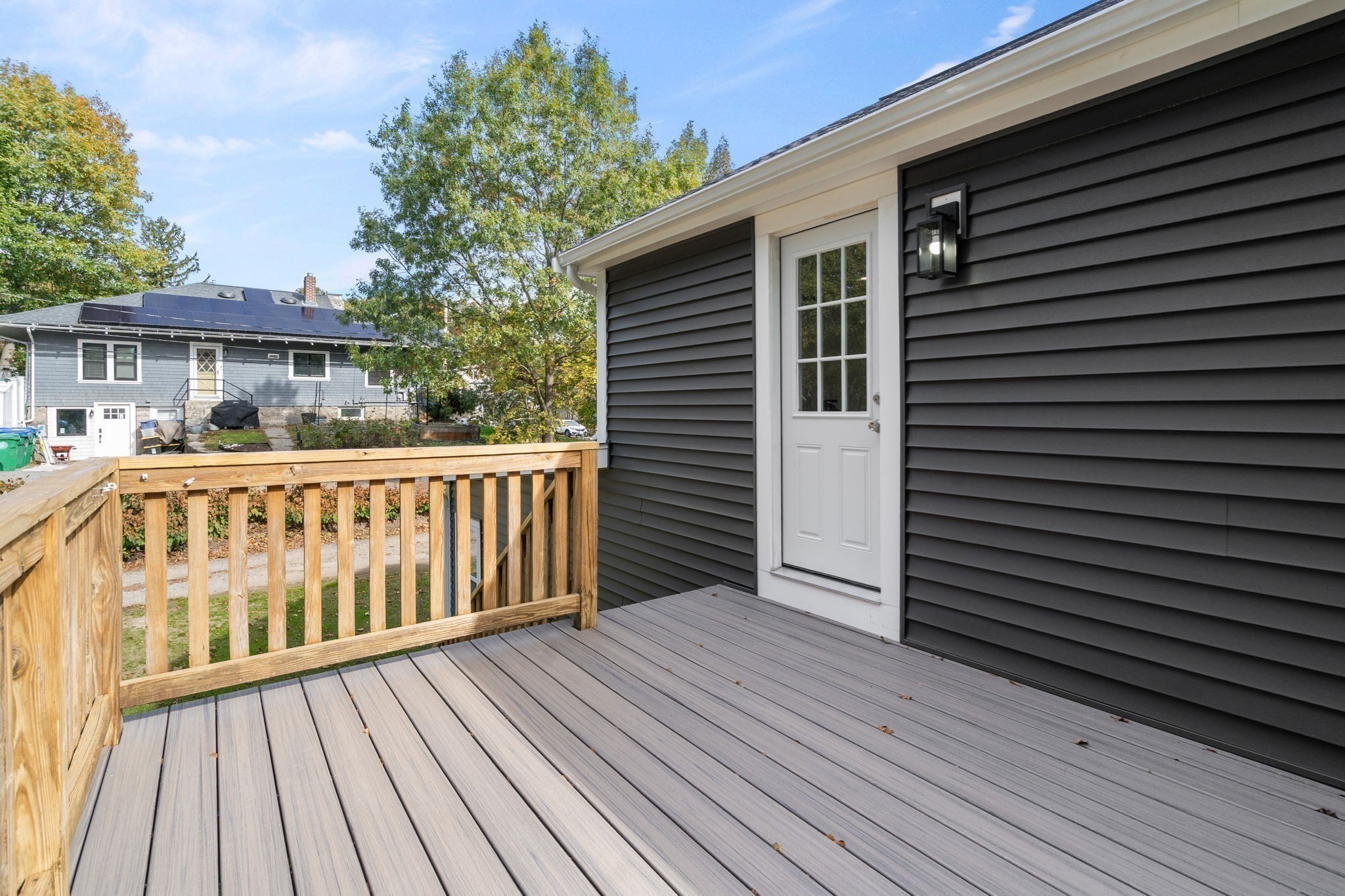 8 Strafford Rd # 8