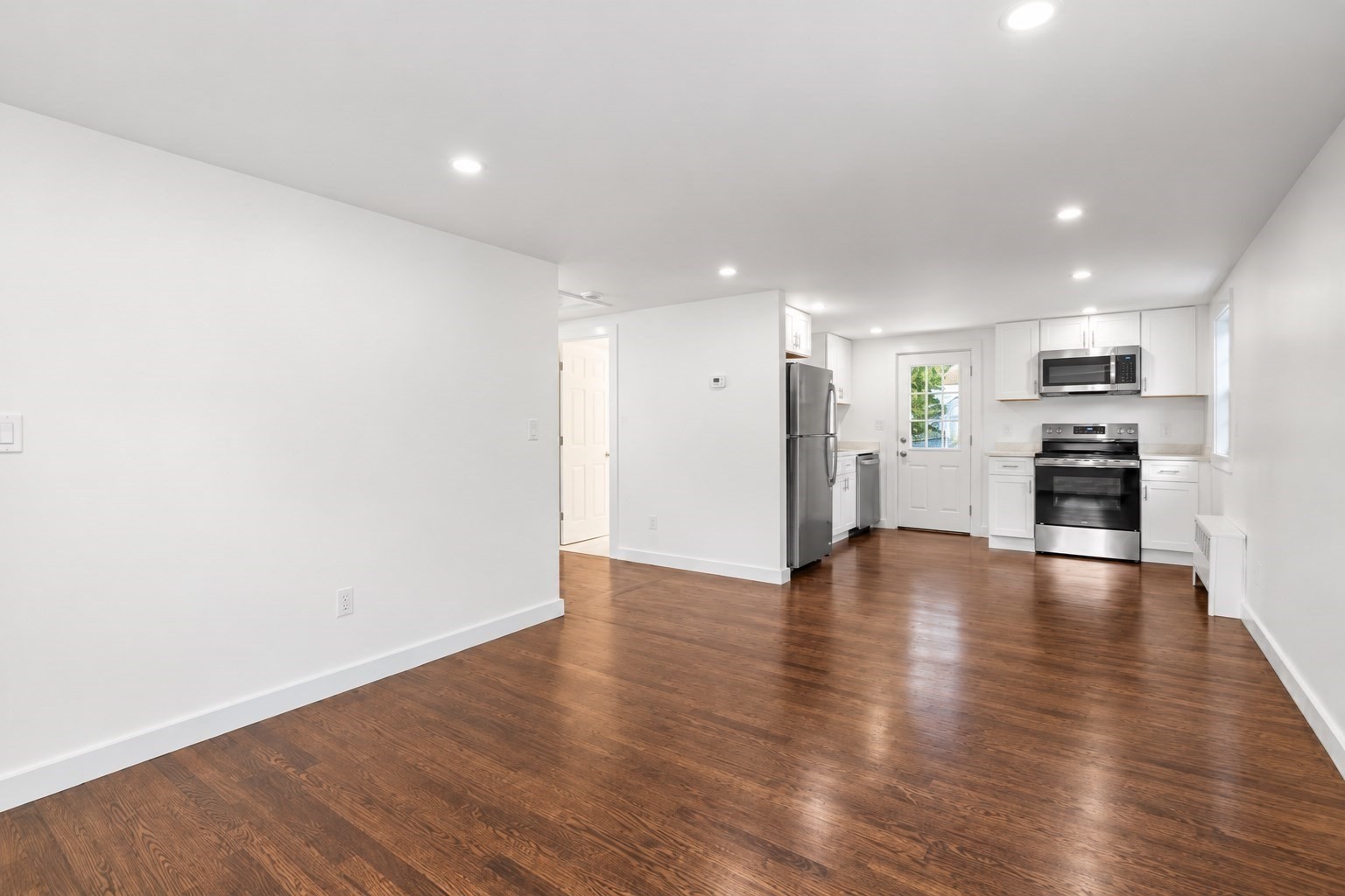 8 Strafford Rd # 8