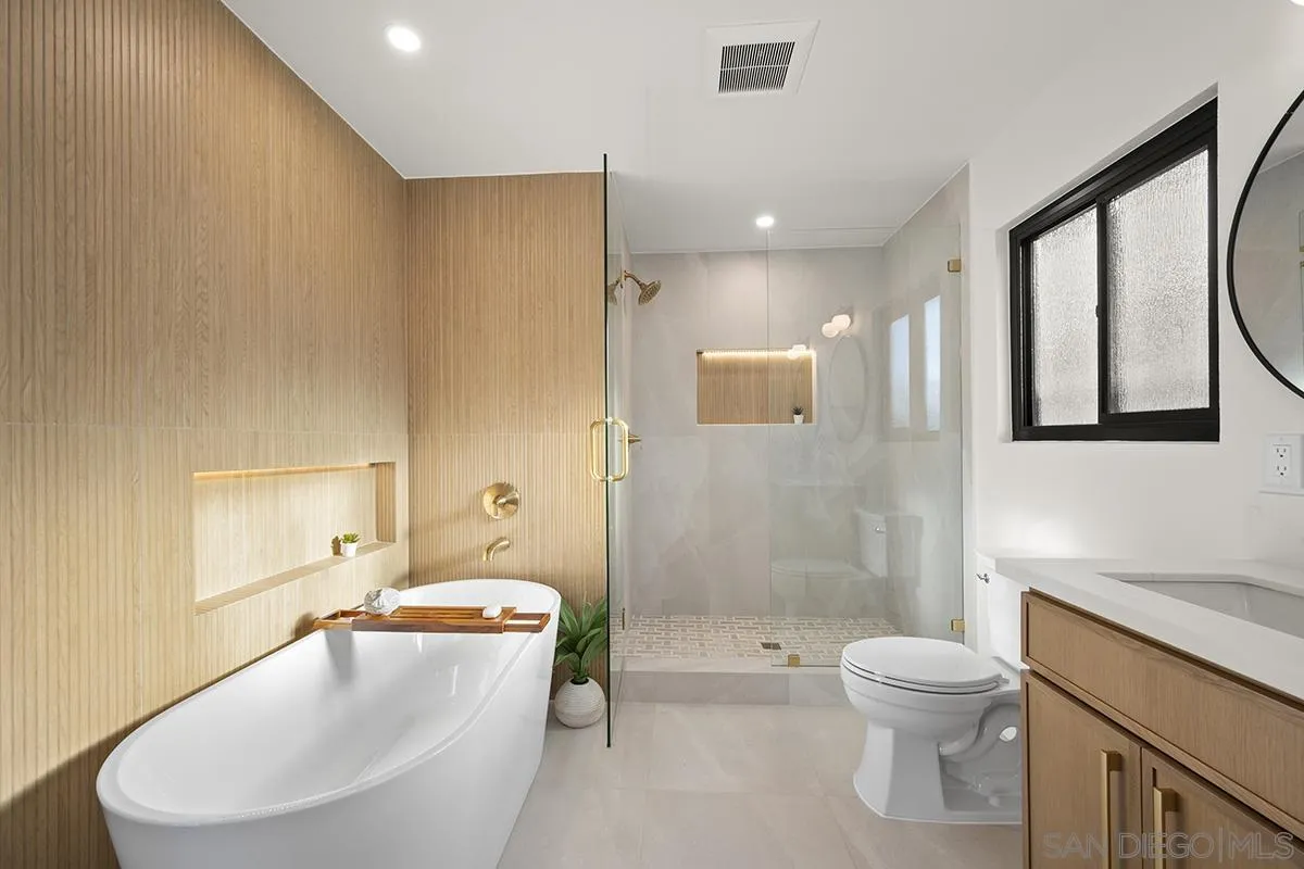 4612 Benhurst Avenue