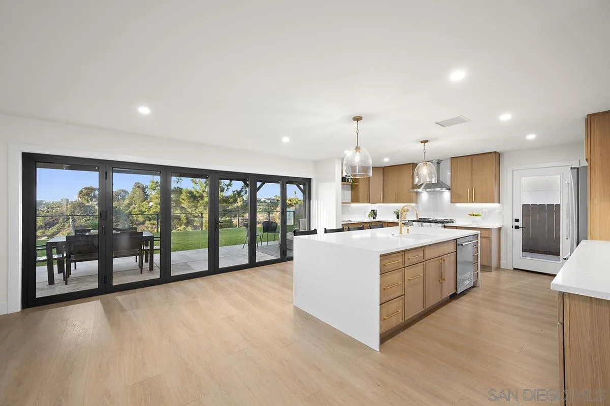 4612 Benhurst Avenue