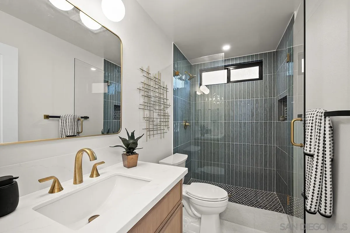 4612 Benhurst Avenue