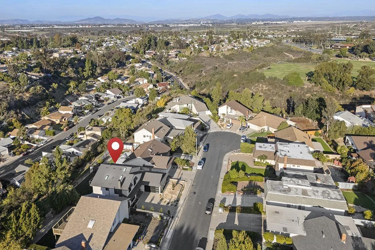 4612 Benhurst Avenue