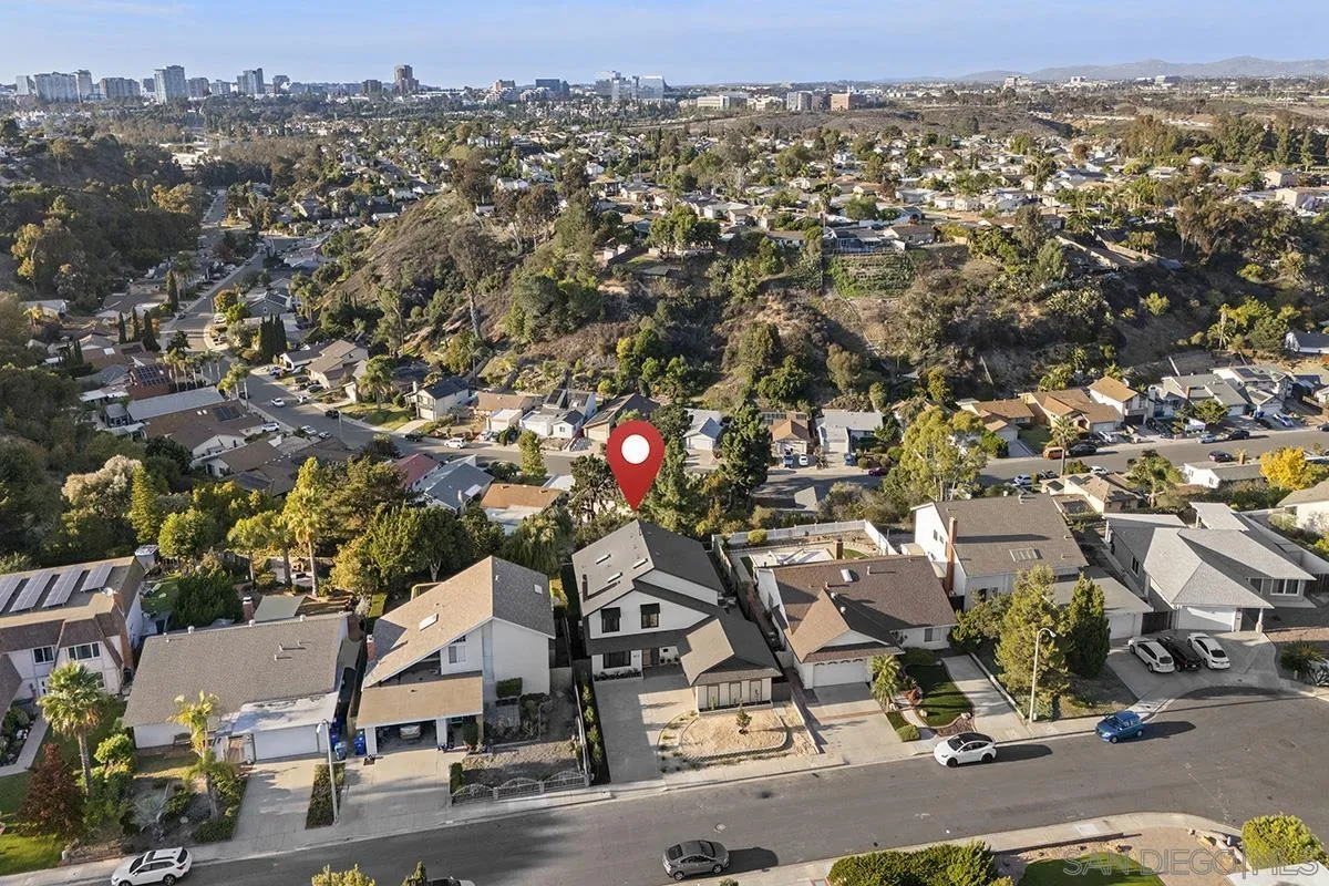 4612 Benhurst Avenue