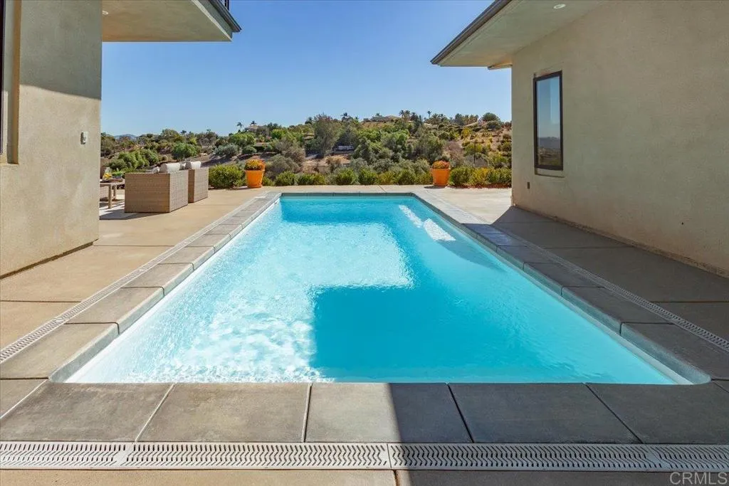 5382 Willman Way, Fallbrook