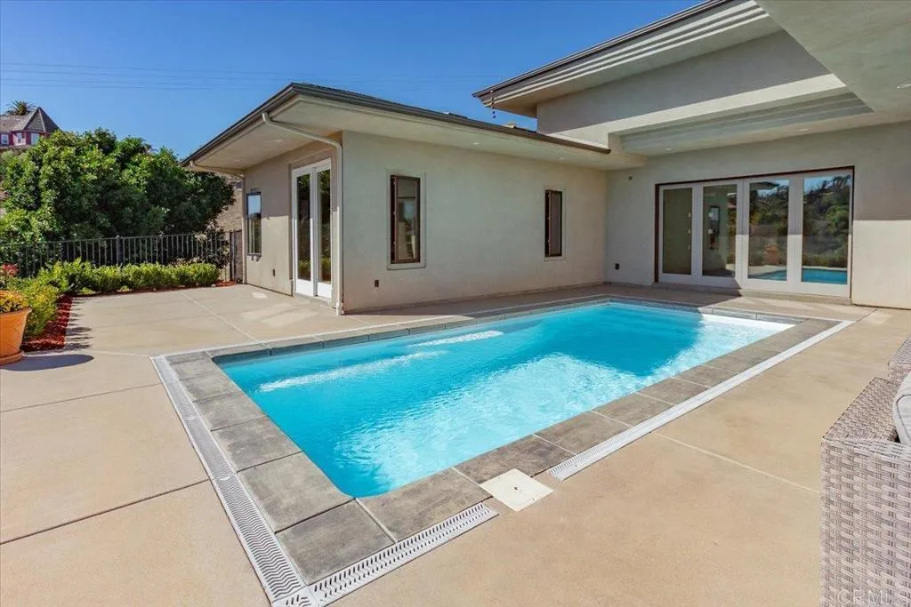 5382 Willman Way, Fallbrook