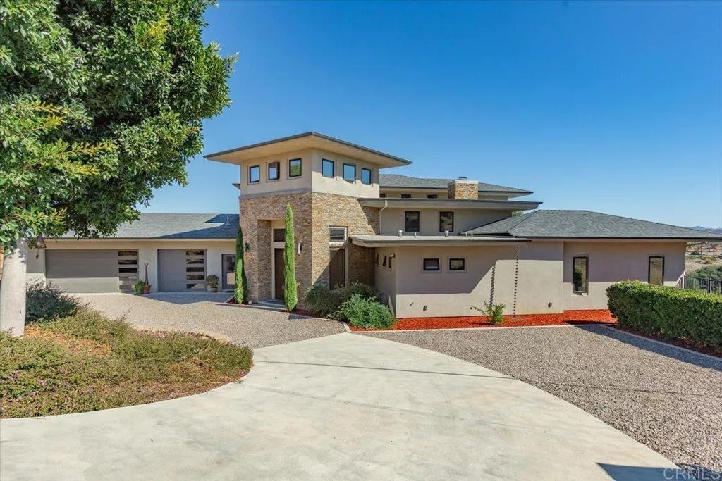 5382 Willman Way, Fallbrook