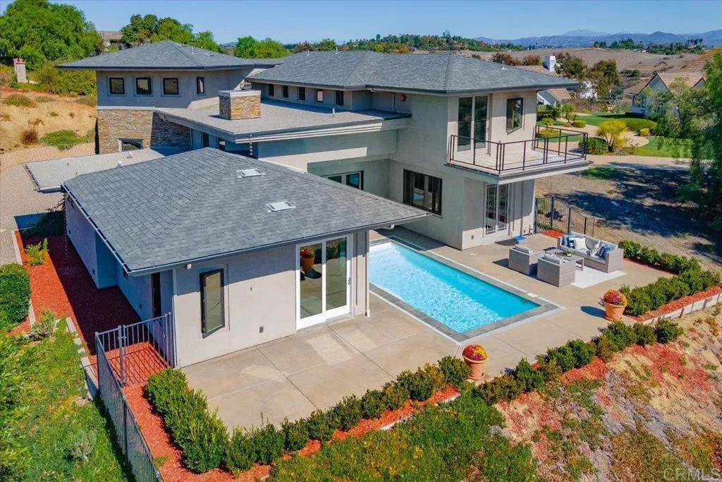 5382 Willman Way, Fallbrook