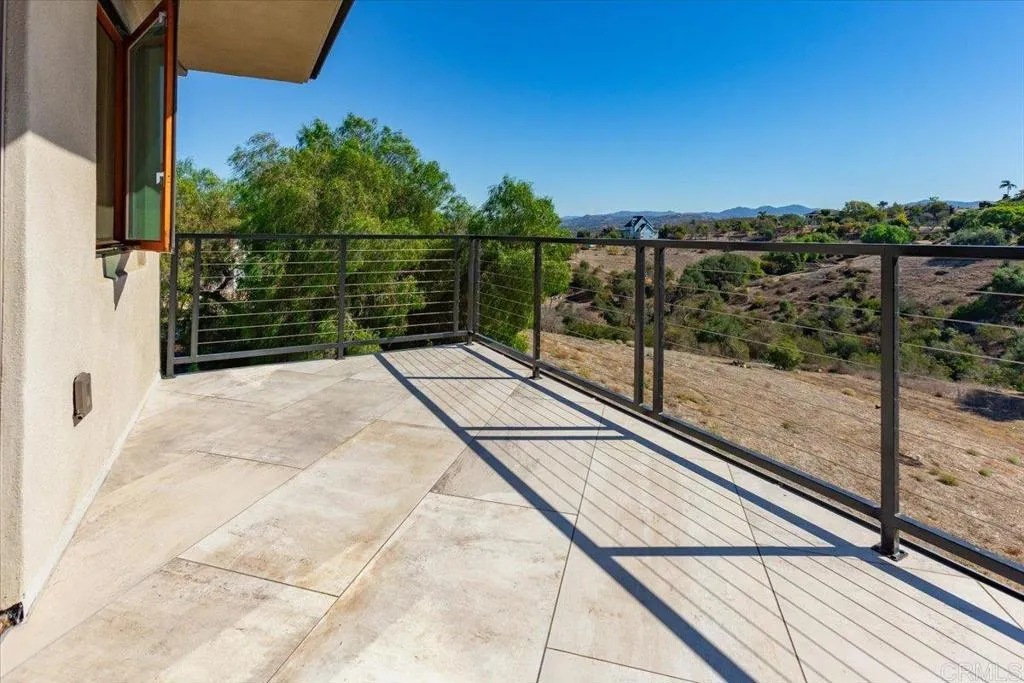 5382 Willman Way, Fallbrook