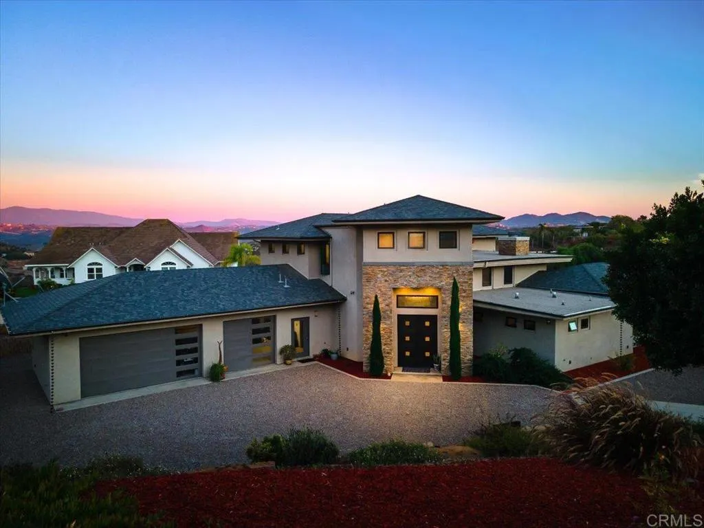 5382 Willman Way, Fallbrook