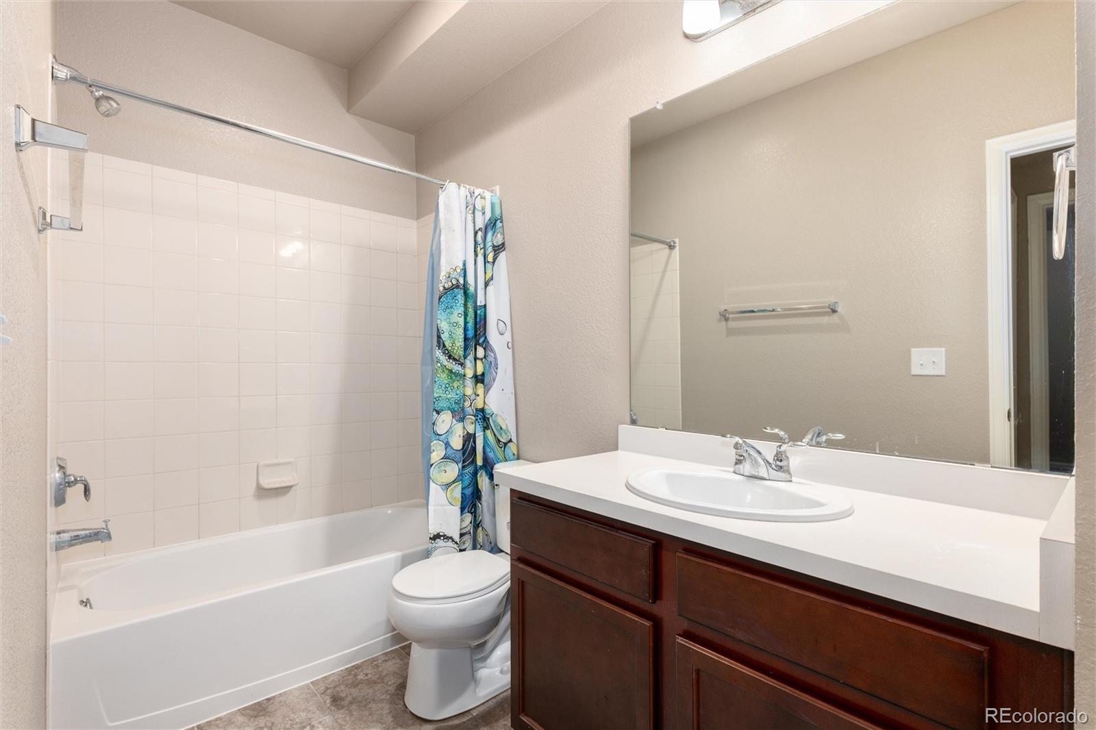 26925 E Quarto Place