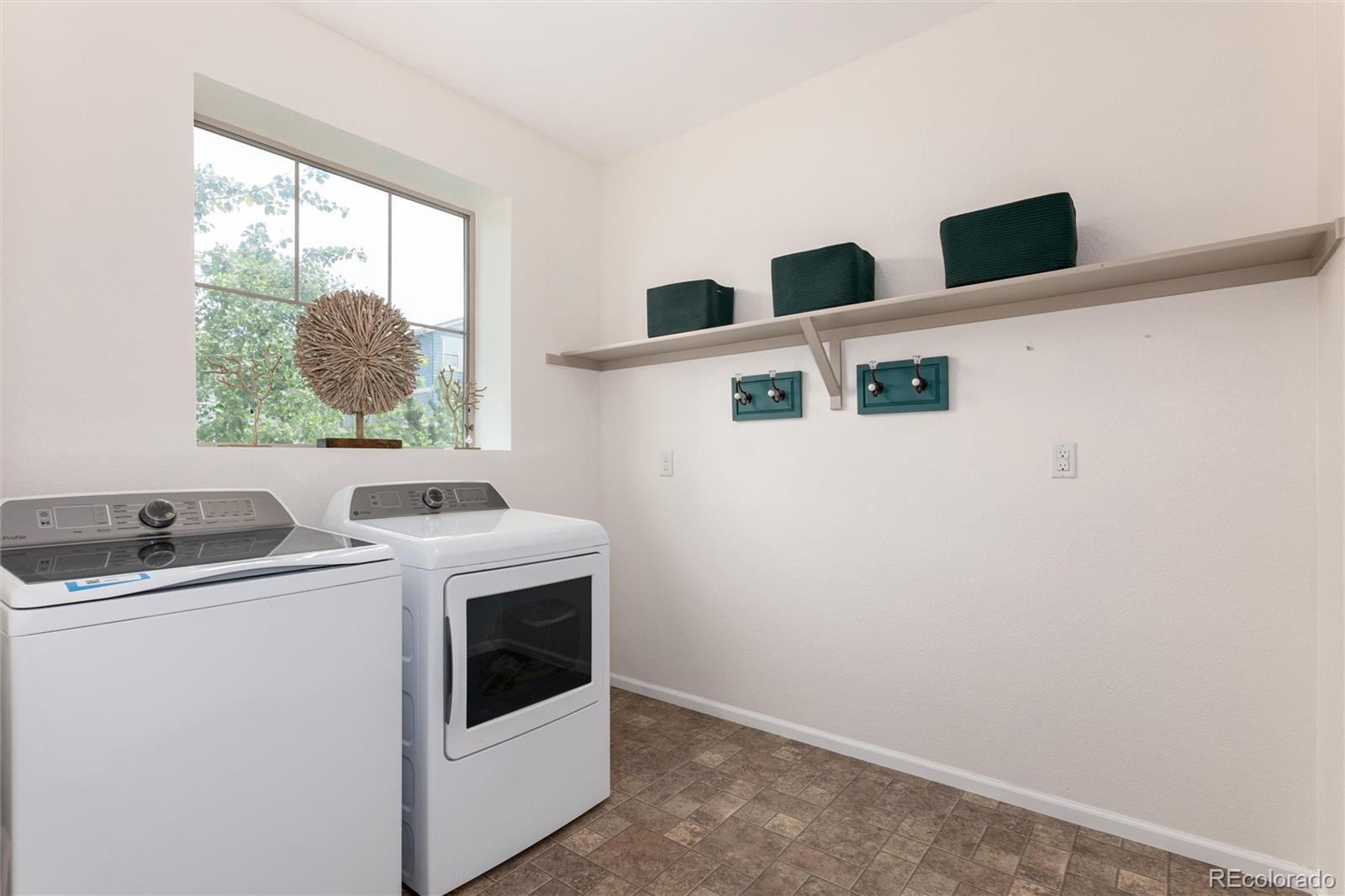 26925 E Quarto Place
