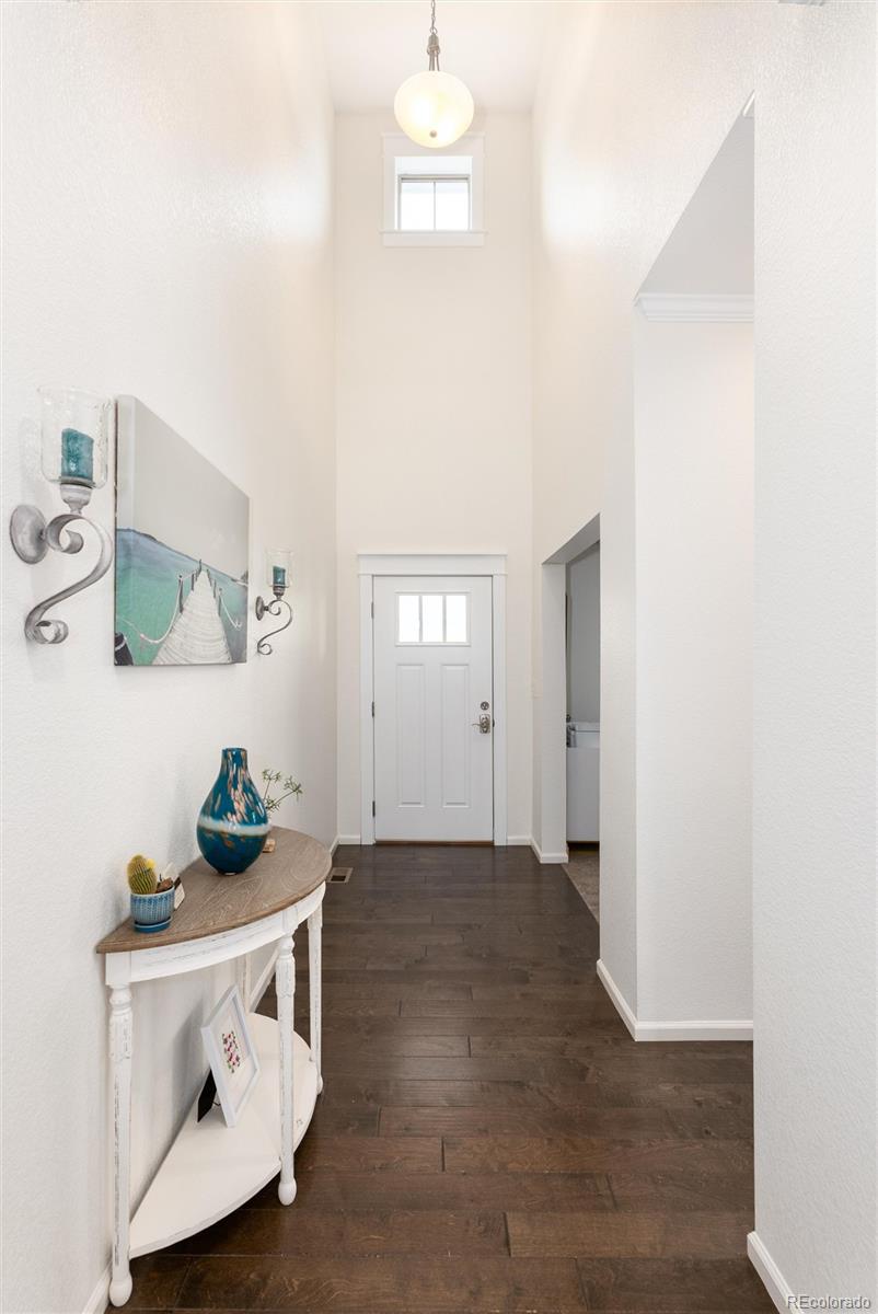 26925 E Quarto Place