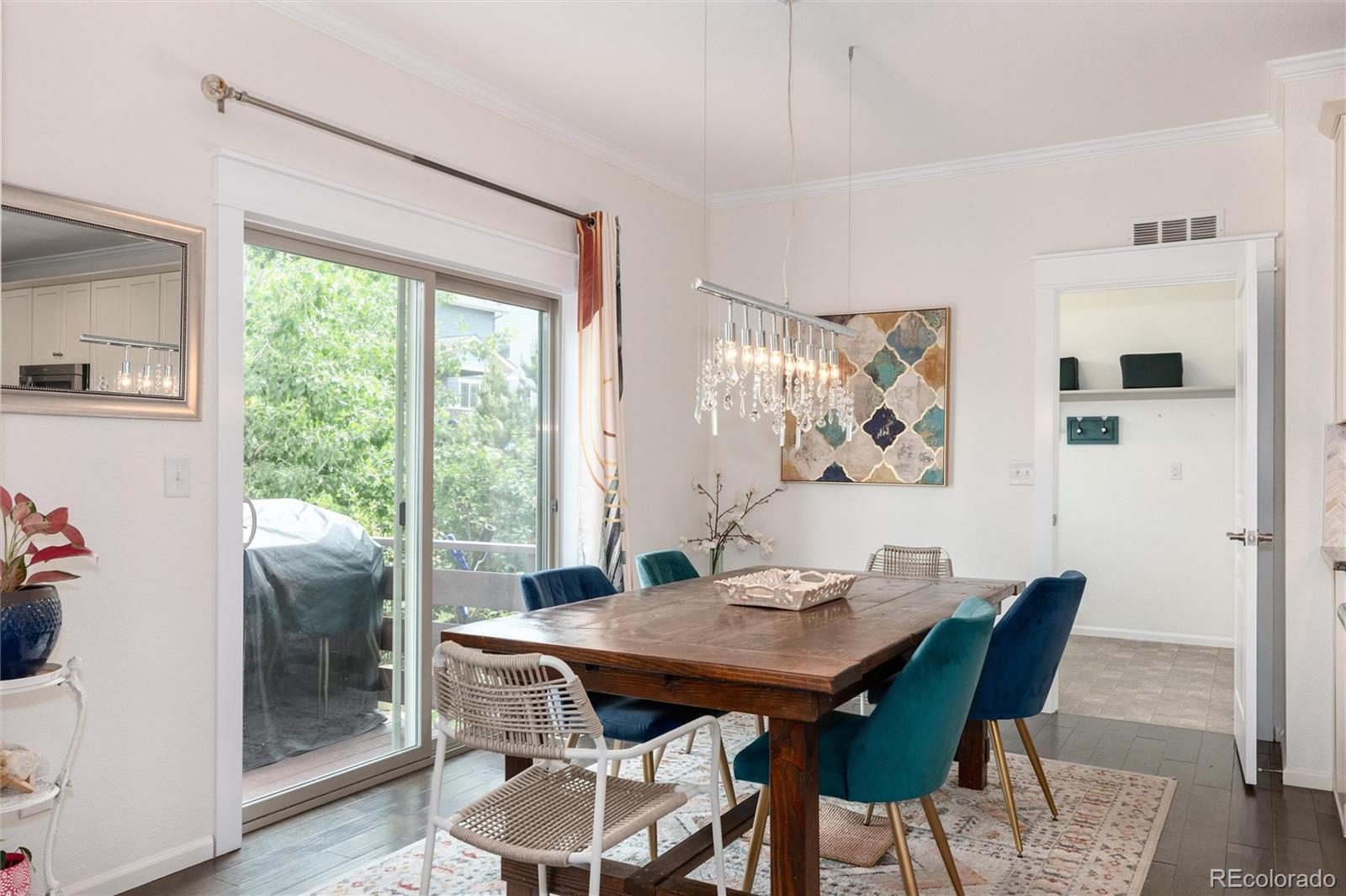 26925 E Quarto Place