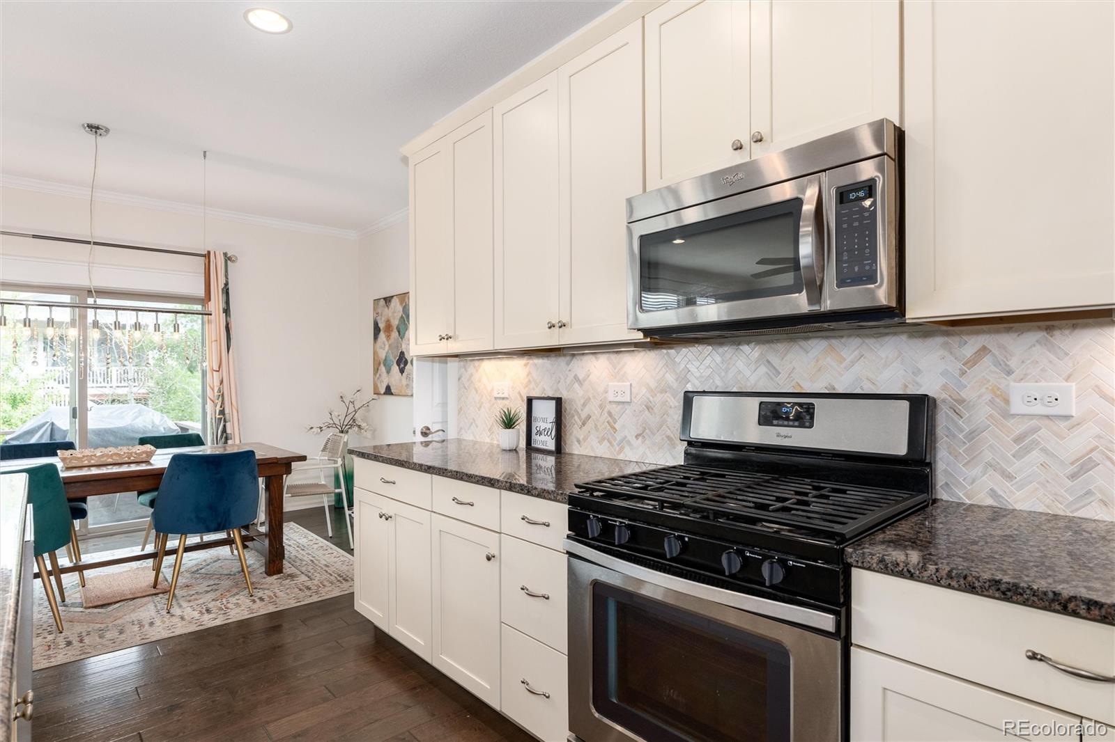 26925 E Quarto Place