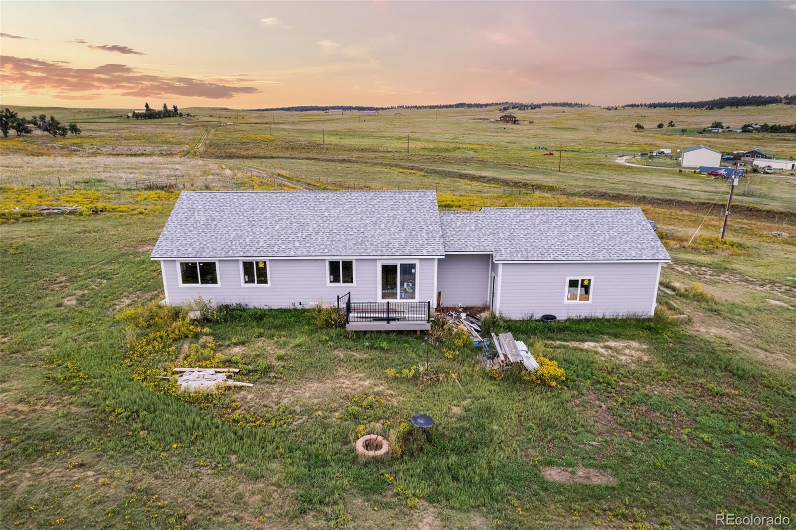 22685 Cow Circle