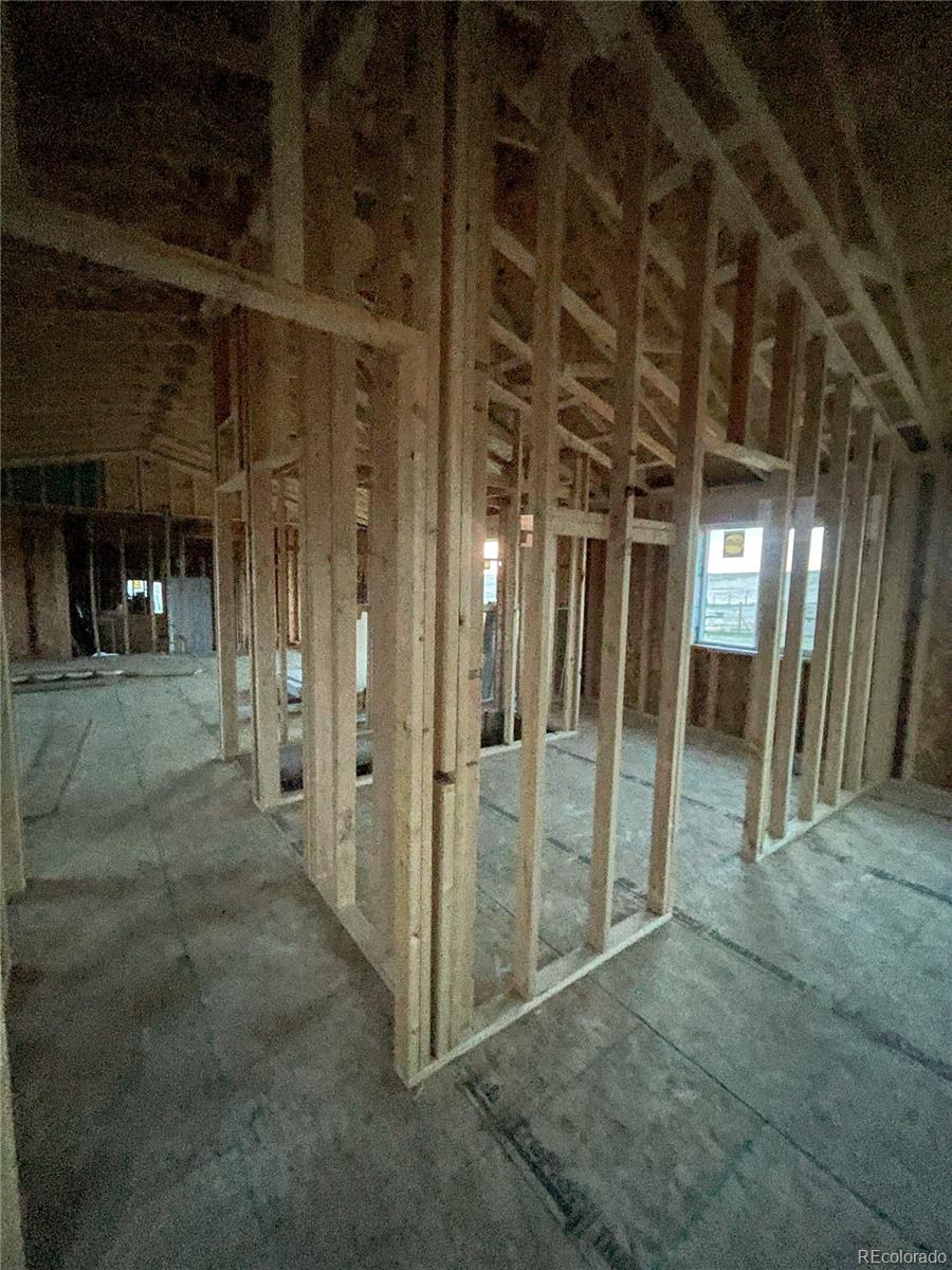 22685 Cow Circle