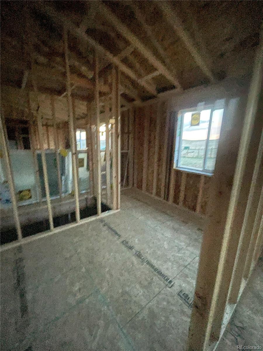 22685 Cow Circle