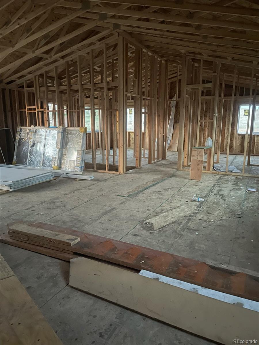 22685 Cow Circle