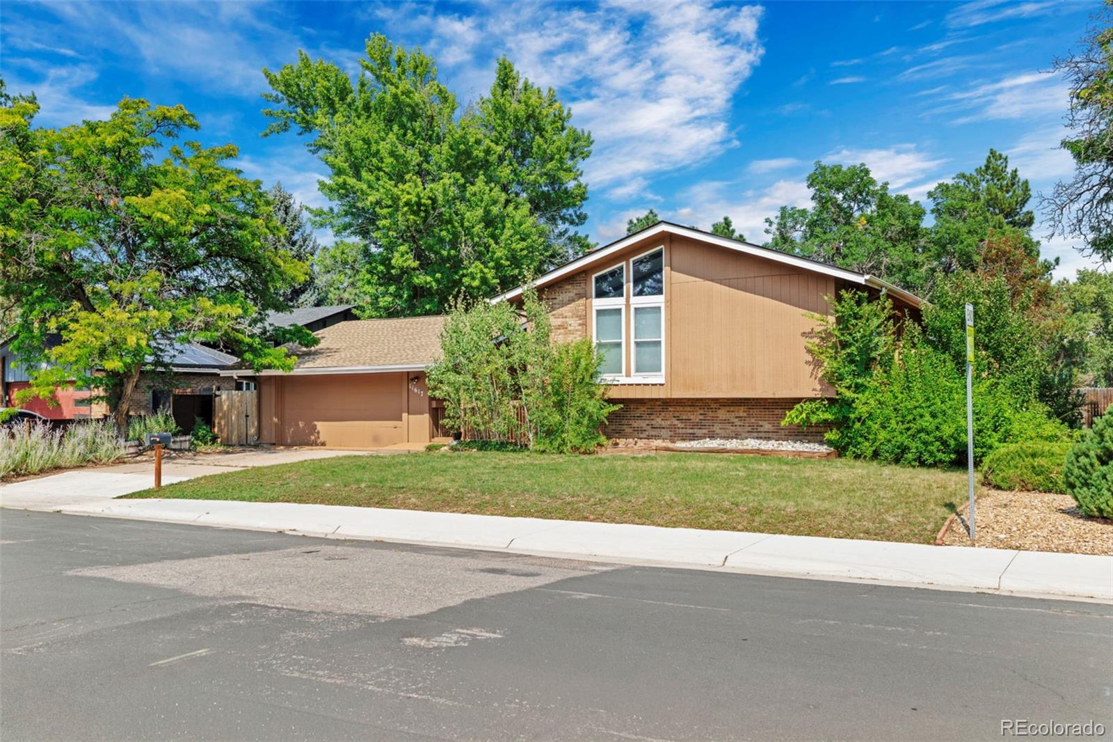 11617 E Wesley Avenue