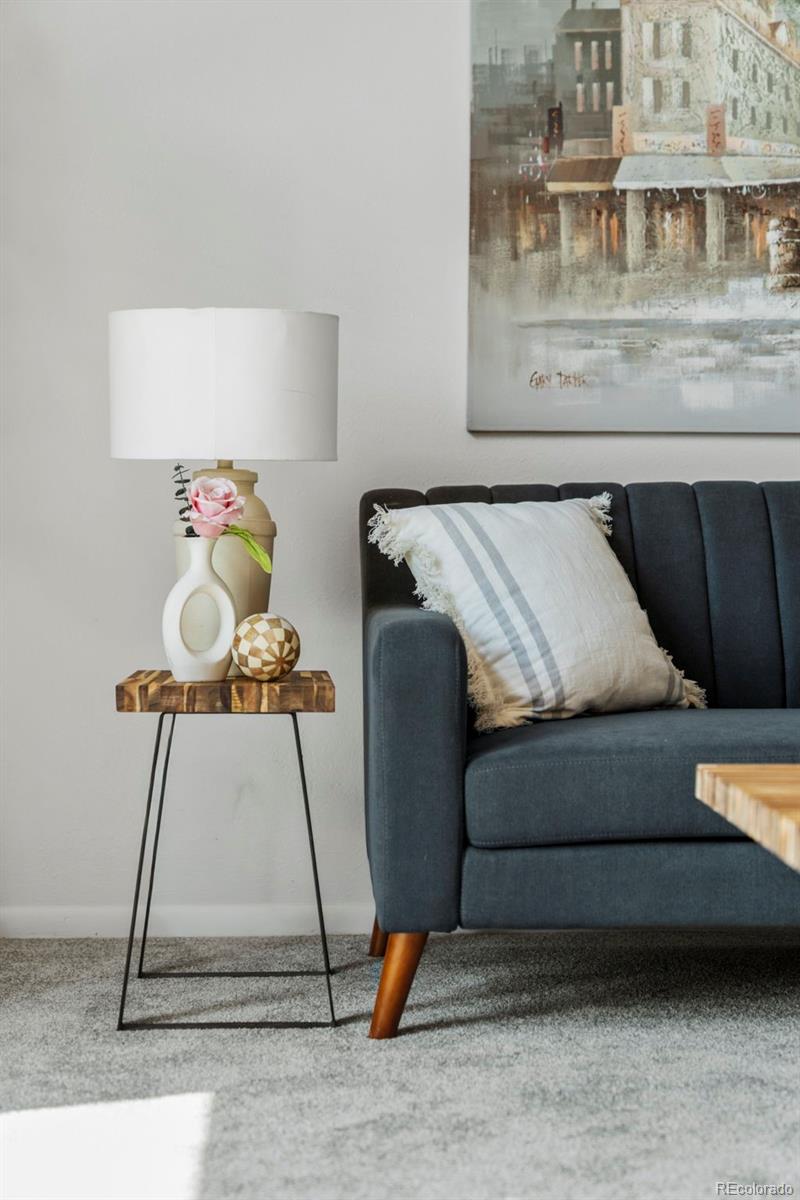 11617 E Wesley Avenue