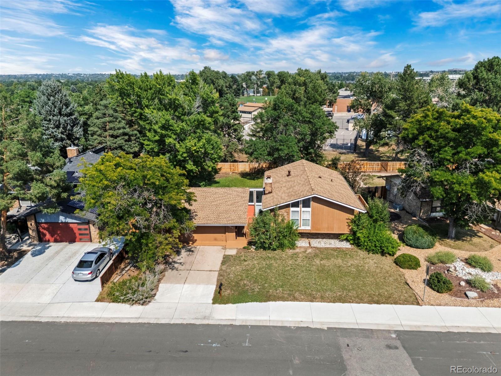 11617 E Wesley Avenue