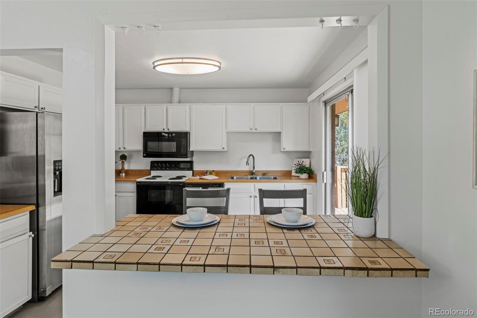 11617 E Wesley Avenue