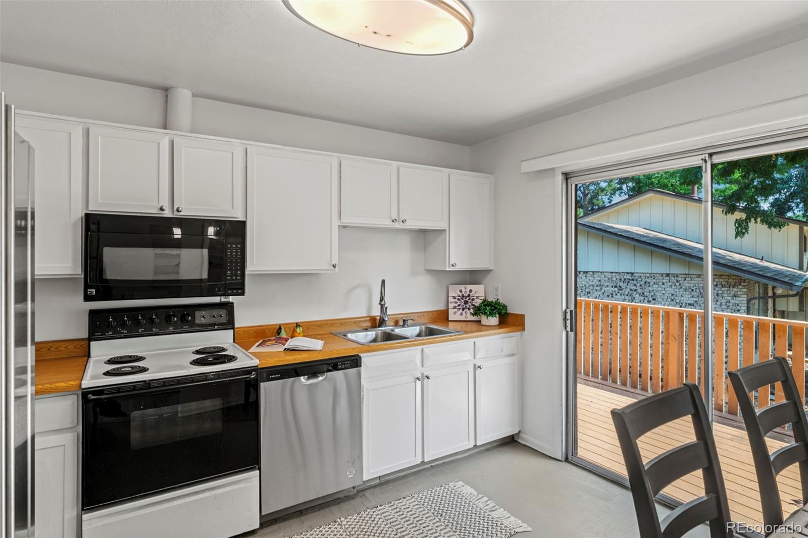 11617 E Wesley Avenue