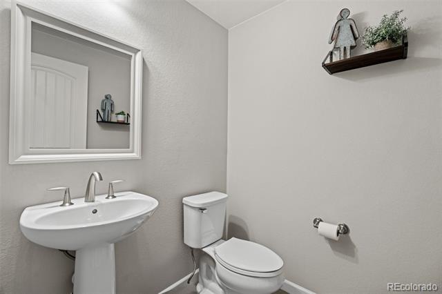 24846 E Calhoun Place Unit: B
