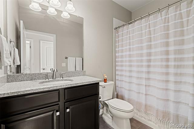 24846 E Calhoun Place Unit: B