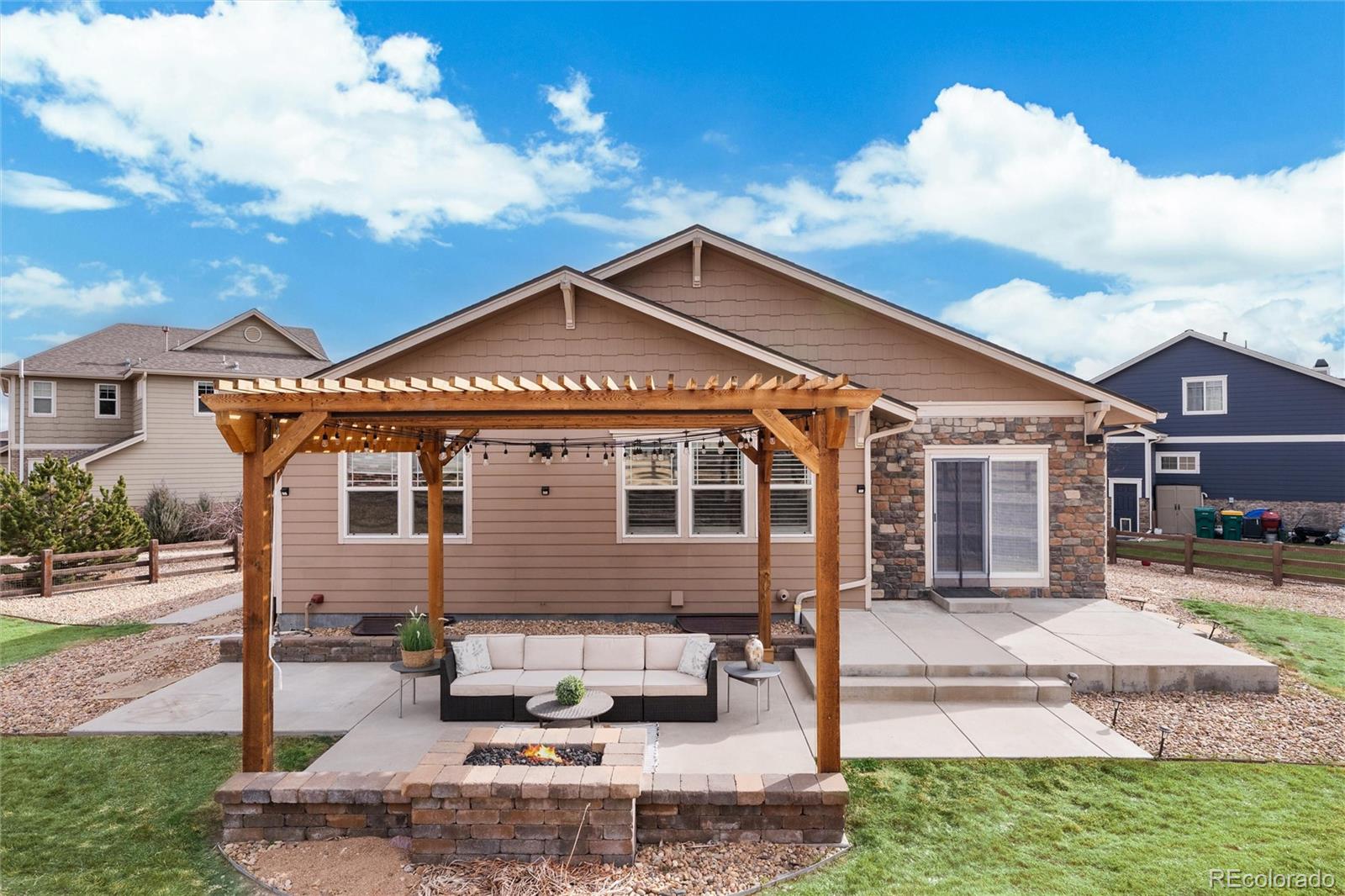 6977 S Riverwood Way