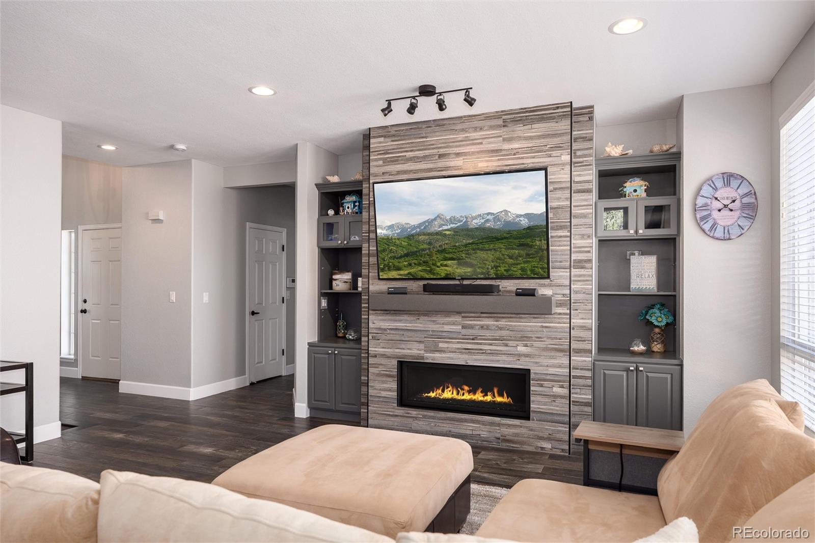 4826 S Ireland Street